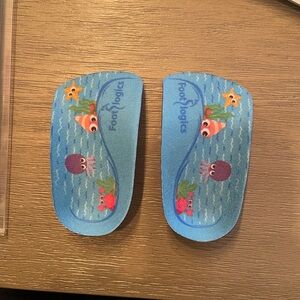 footlogics toddler orthotics size ST